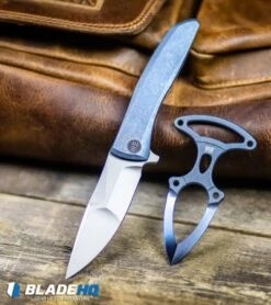 WE Knife Co. B.U.D. Back-Up Dagger Blue Titanium 924B 9 WE Knife Co. B.U.D. Back-Up Dagger Blue Titanium 924B -We Knife Co Shop WE Knife Co Scoppio Frame Lock Knife Blue Ti Stonewash 923A BHQ 104221 kp leather bag web 1